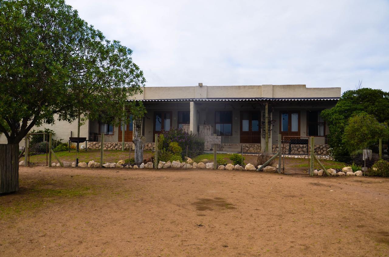 The Stables Accommodation Langebaan Exteriör bild